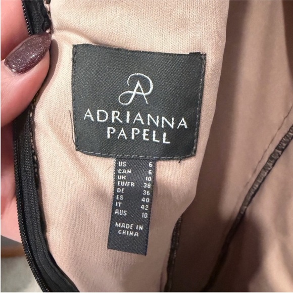 Adrianna Papell textured floral lace flounce dress- size 6 - Picture 5 of 9